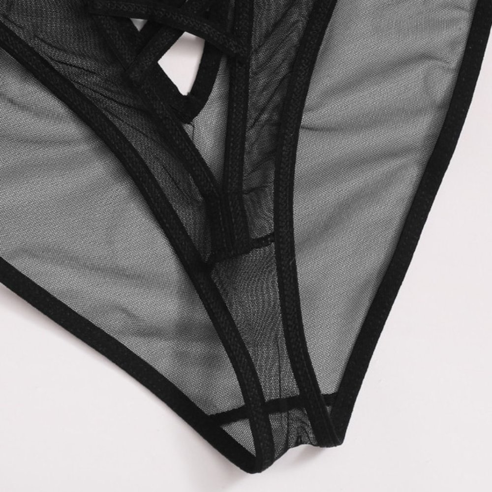 Criss Cross Sheer Mesh Underwire Lingerie Set - Picture 4 of 6